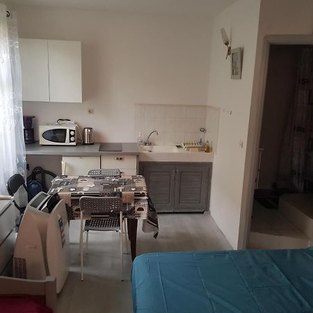 Studio Pour 3 Personnes Au Calme Dans Villa Nice Exteriér fotografie